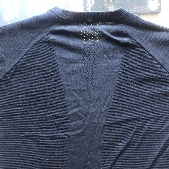 LuluLemon Black Knit Sweater - Picture 4 of 4